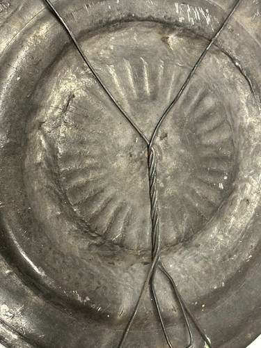  8" pewter pattern plate. - Picture 9 of 12
