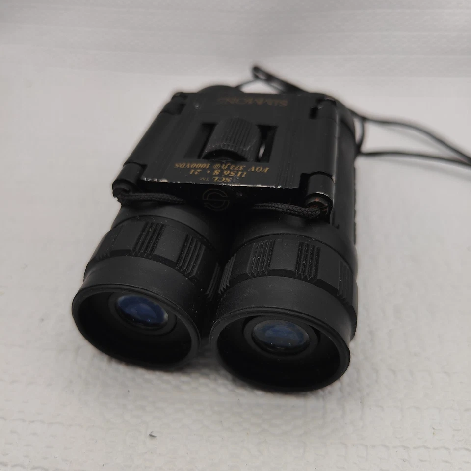 Simmons SCL Compact Binoculars Model 1156 8 x 21 FOV 372 ft 1000 Yards - Image 3 of 4