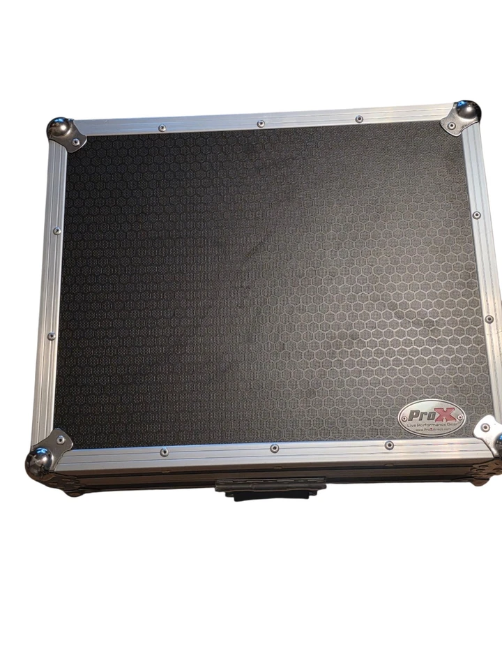 Consola de DJ inteligente recargable de doble cubierta Denon DJ PRIME GO con 7 pulgadas. Foto 4 de 4