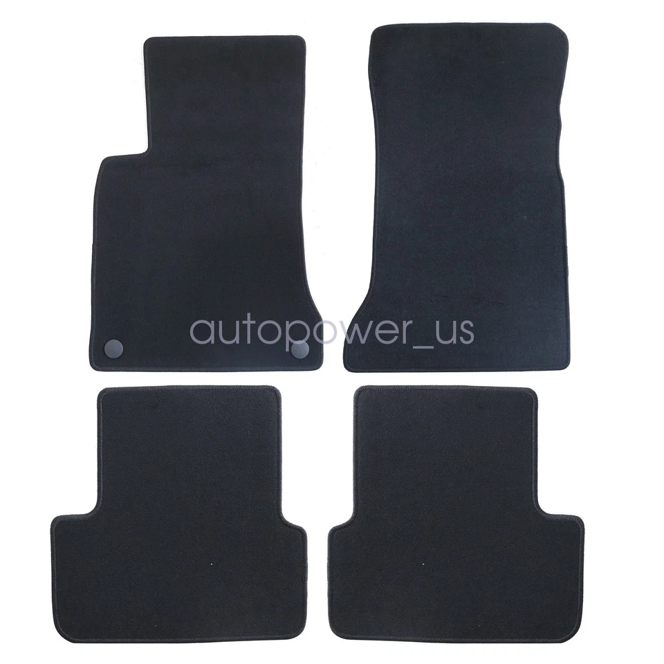 Alfombrillas de terciopelo delanteras y traseras AMG 2014-2020 para Mercedes-Benz GLA45 AMG Foto 4 de 4