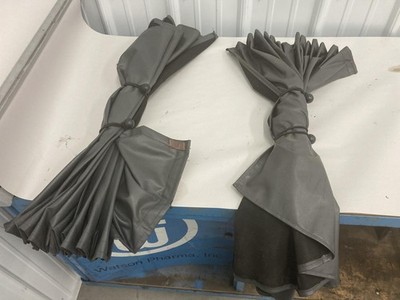 Peterbilt 579 BLACK WINDSHIELD PRIVACY Interior Curtain - Used