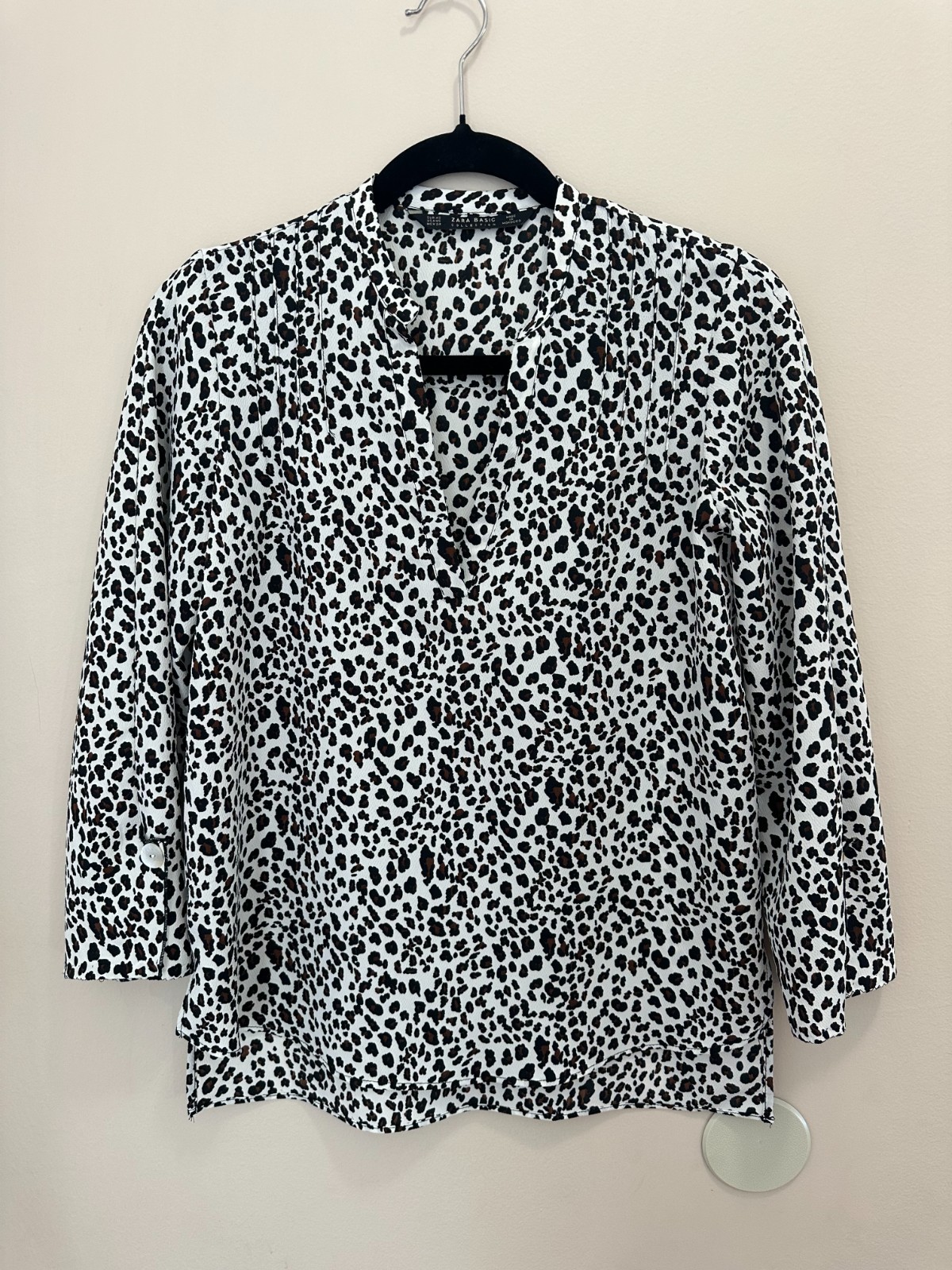 Zara Basic Leopard Print Light Fabric Long Sleeve… - image 1