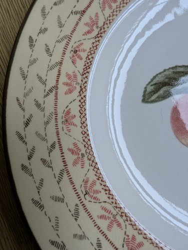Johnson brothers Fruit sampler side plates 7 1/4" superb condition - Picture 3 of 9