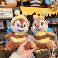 Disney 2023 authentic Chip Dale Bee Plush disneyland exclusive