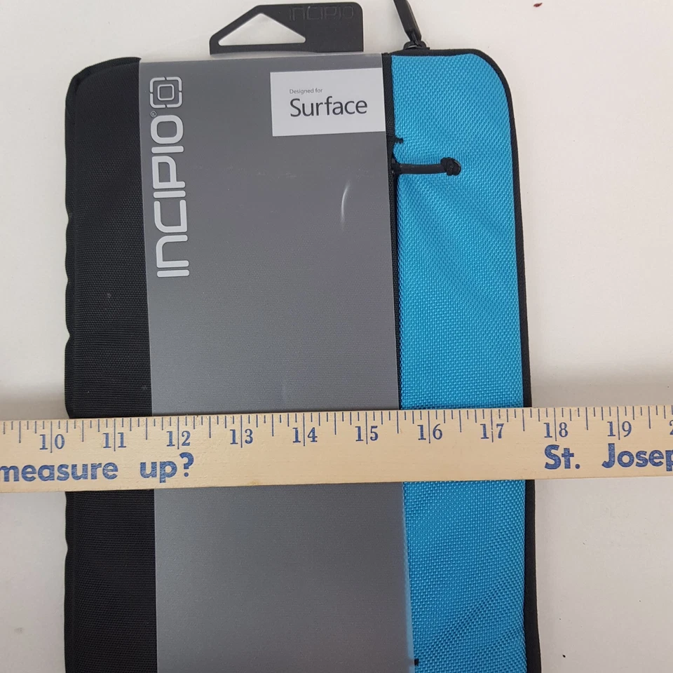 Incipio for Microsoft Surface Pro/Pro 2 Nylon Sleeve Case Designed - Image 3 of 4