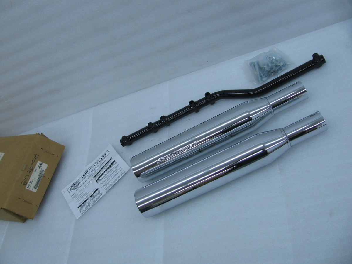 New Harley Davidson Chrome Screamin Eagle Mufflers Softail 80220