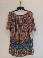 Win Win Tunic Top Womens Size L XL Half Sleeve Lace Trim Multicolor 27x20x17