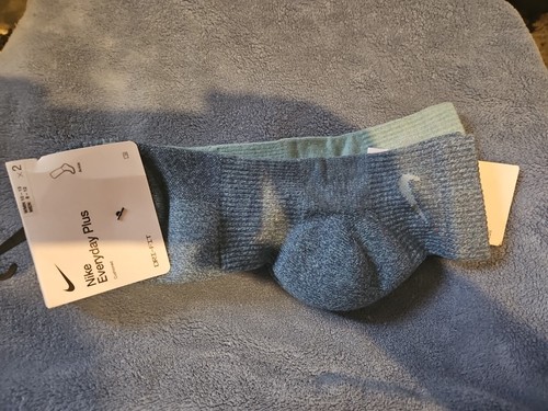 NIKE Everyday Plus Dri-FIT Cushioned Quarter Ankle Socks Men’s 8-12 MYSTIC NAVY
