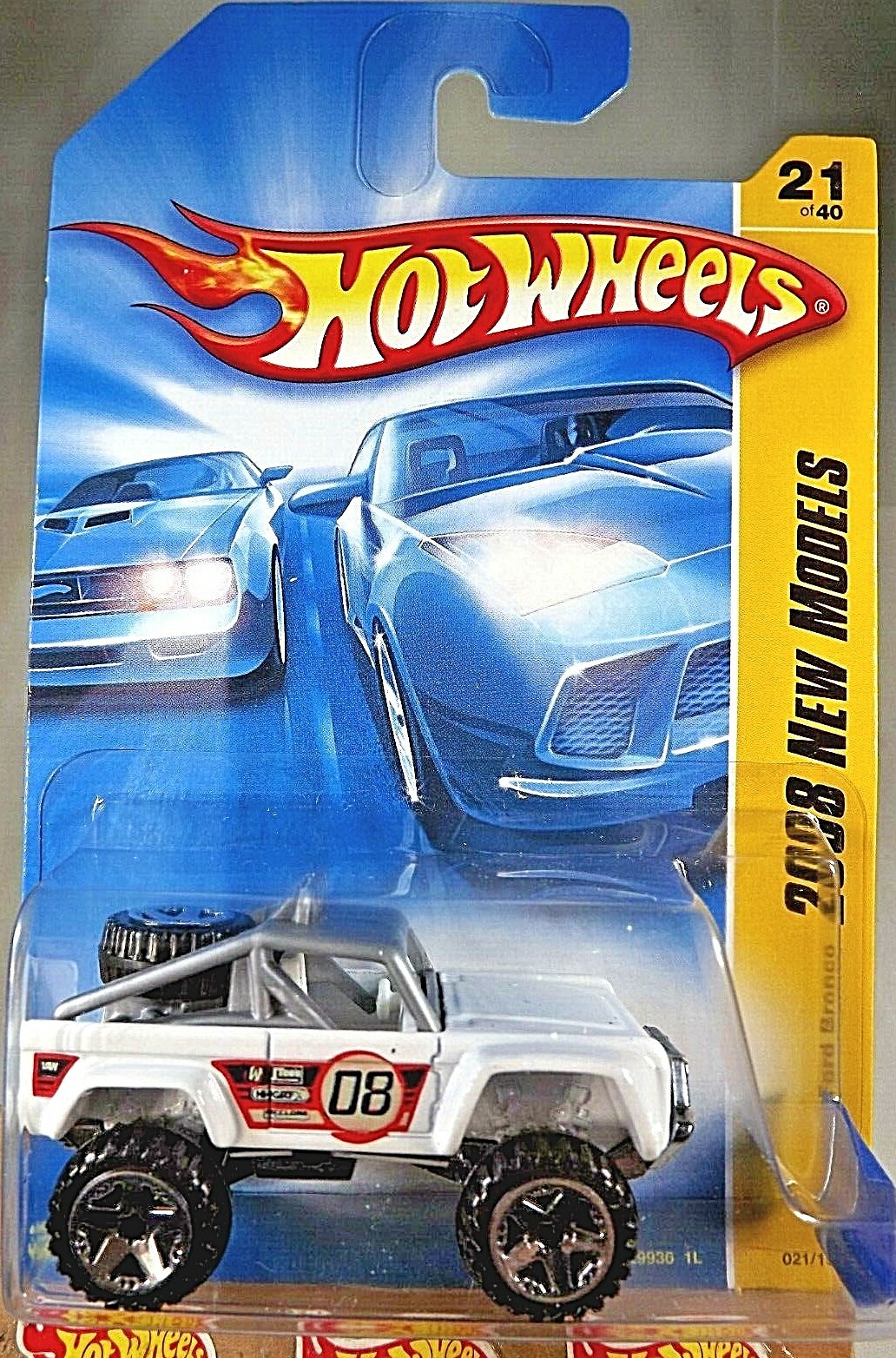 2008 Hot Wheels #21 New Models 21/40 CUSTOM FORD BRONCO White w/Shifter ChrmBase