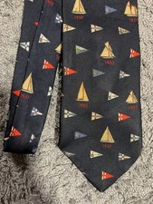 Cravatta Louis Vuitton coppa seta usata in ottime condizioni modello barca a ...