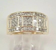 Anello Fascia Uomo 3,20 Ct Taglio Tondo Buona Moissanite Matrimonio Placcato Oro Giallo 14k