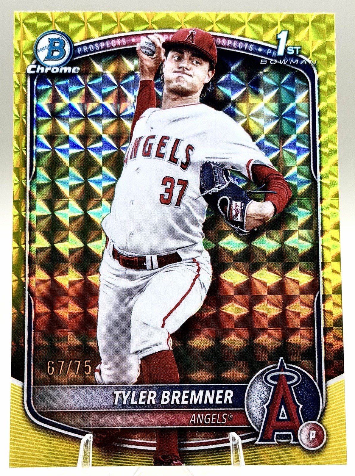 2025 Bowman Chrome Draft Tyler Bremner Yellow Geometric /75 Angels BDC-37