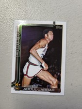 2025-26 Topps #259 Kareem Abdul-Jabbar Bucks NM Free Shipping