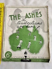 1938 Australia - The Ashes Tour Souvenir Booklet Fixtures Photographs Statistics