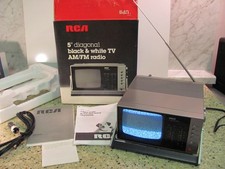 RCA 5" portable Black White Television AM/FM Set BWT050S E60846