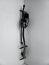 moteur essuie-glace av MERCEDES-BENZ CLASE CLA W117 A1768200040 jgrmp779632