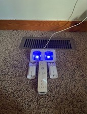 WORKING Replacement Wii Remote and rechargeable battery packs and cord. READ