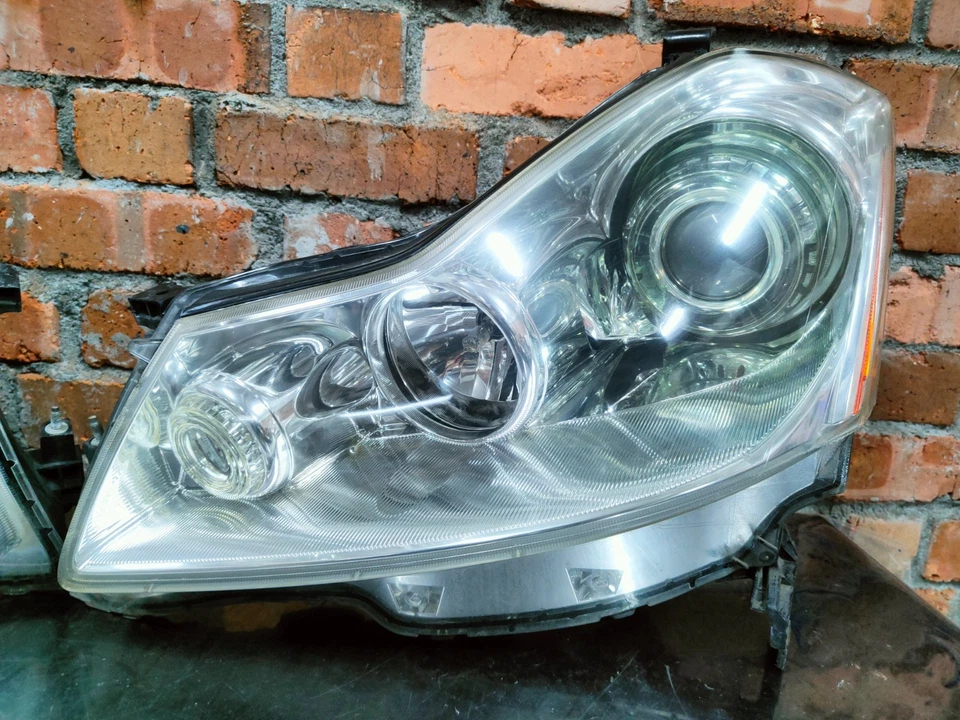 Infiniti M35 M45 Nissan Fuga 06-10 XENON HID Headlights Head Lights Lamps 1 PAIR - Image 2 of 4