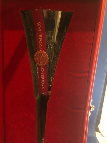 Waterford Crystal 12 Days of Christmas 1st Edition Partridge In A Pear Tre Flute - Picture 3 of 10
