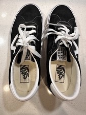 VANS Ward Black W - VN0A3IUN187
