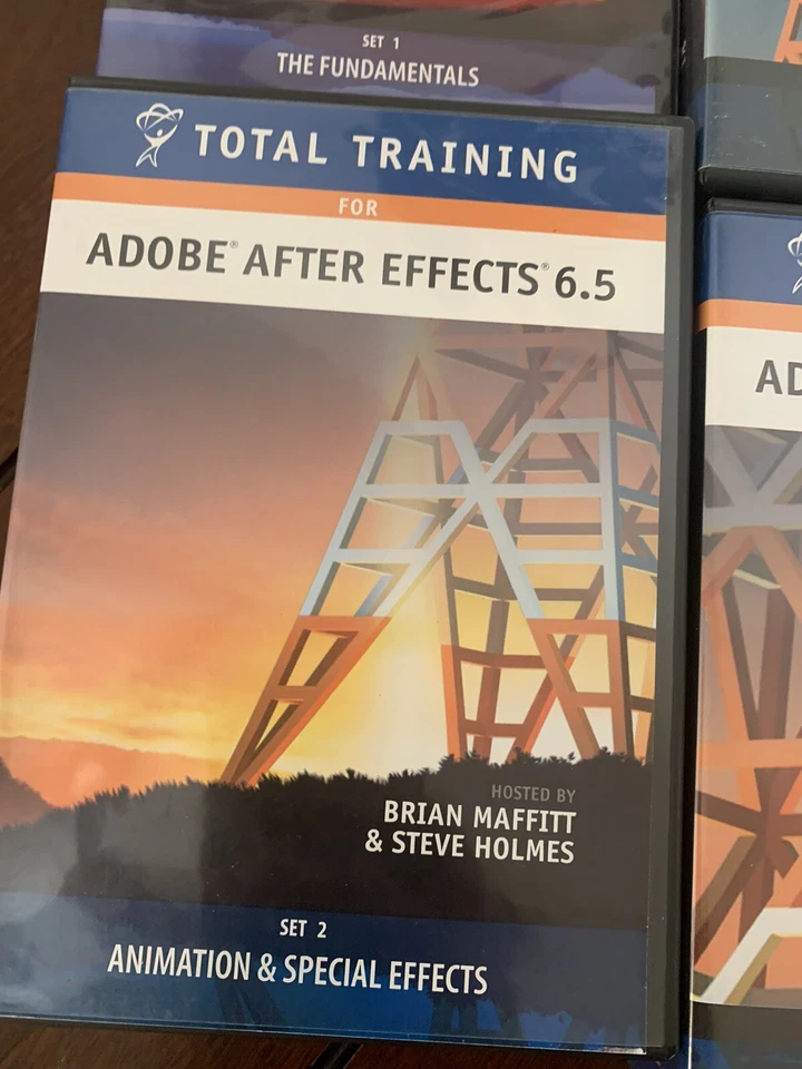 4 DVDs Total Training For Adobe After Effects 6.5 Animation Special Effects - Image 3 of 4