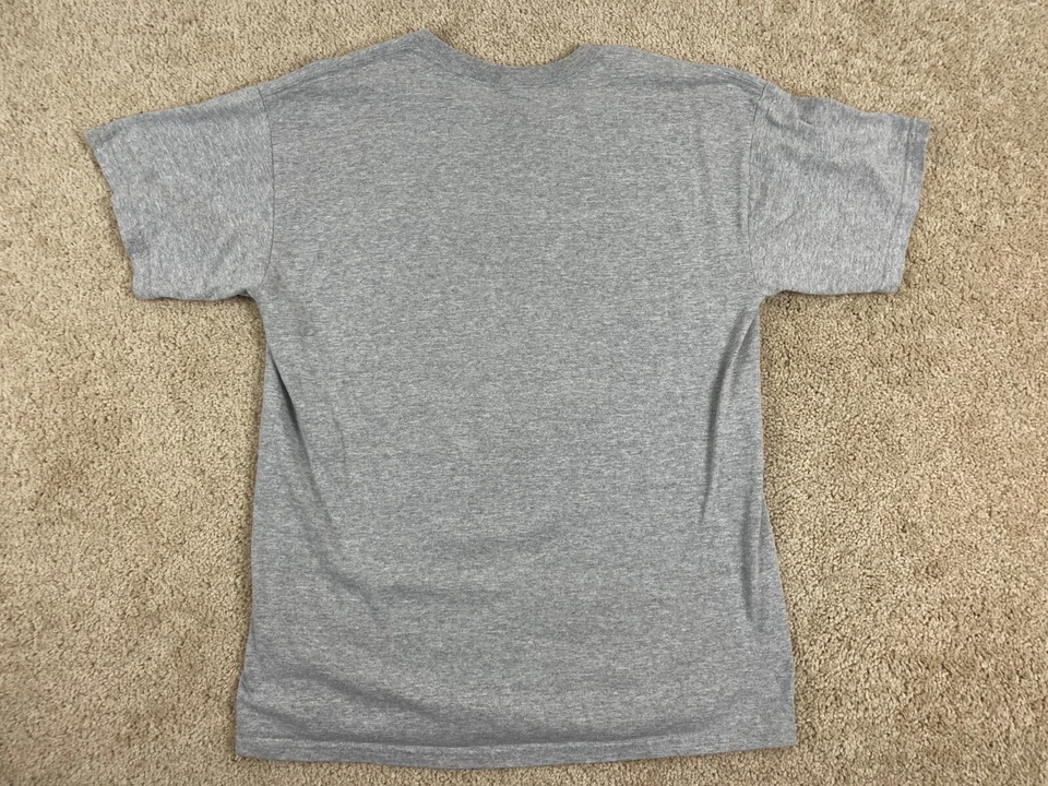 Camiseta Lifestyle Classics Para Hombre Grande Cuello Redondo Gráfico Hot Rod Drive-In Gris Foto 2 de 4