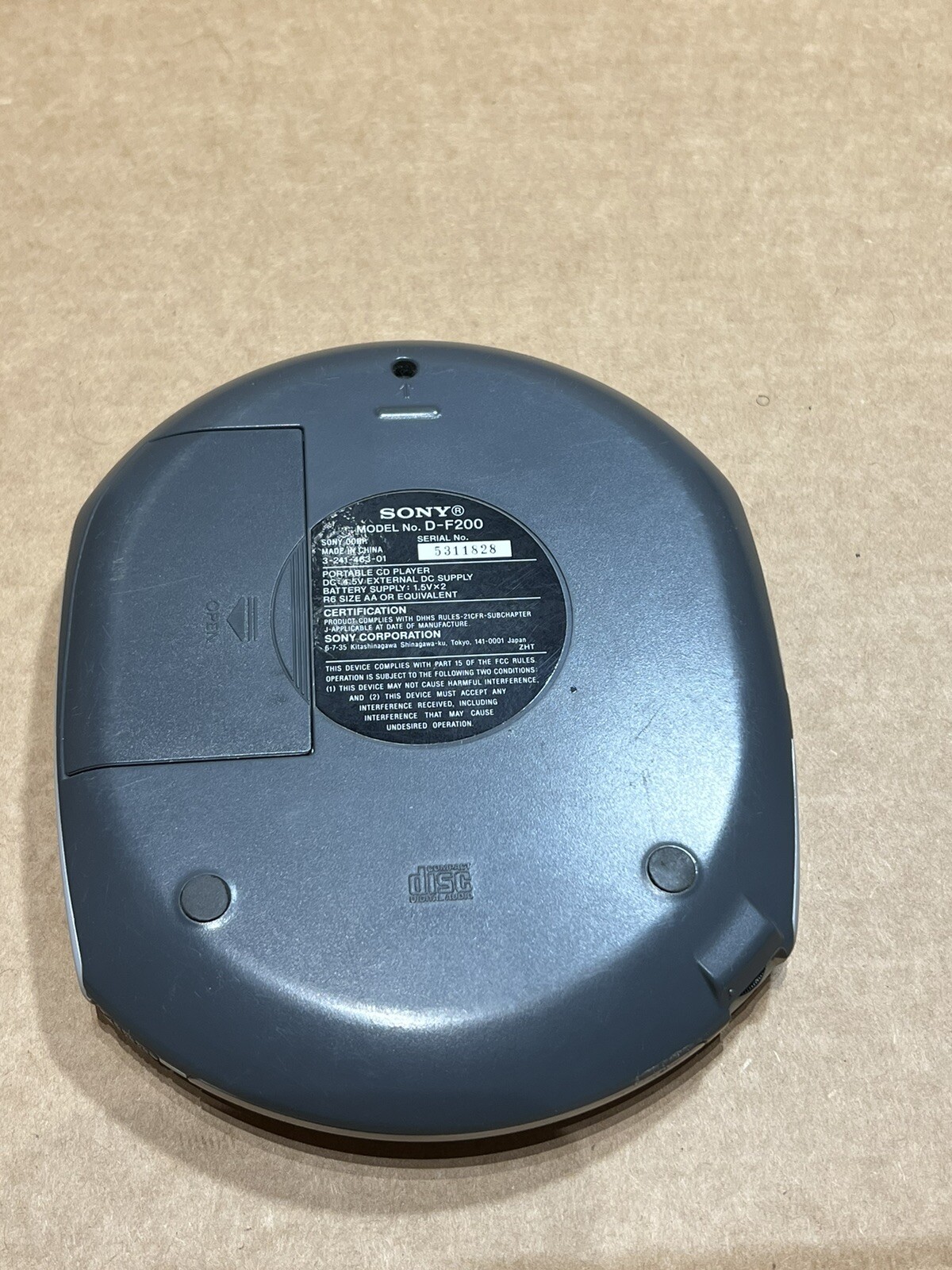 Sony Walkman D-F200 Portable CD Player ESPMAX FM/AM Radio Tested Working CD-R/RW