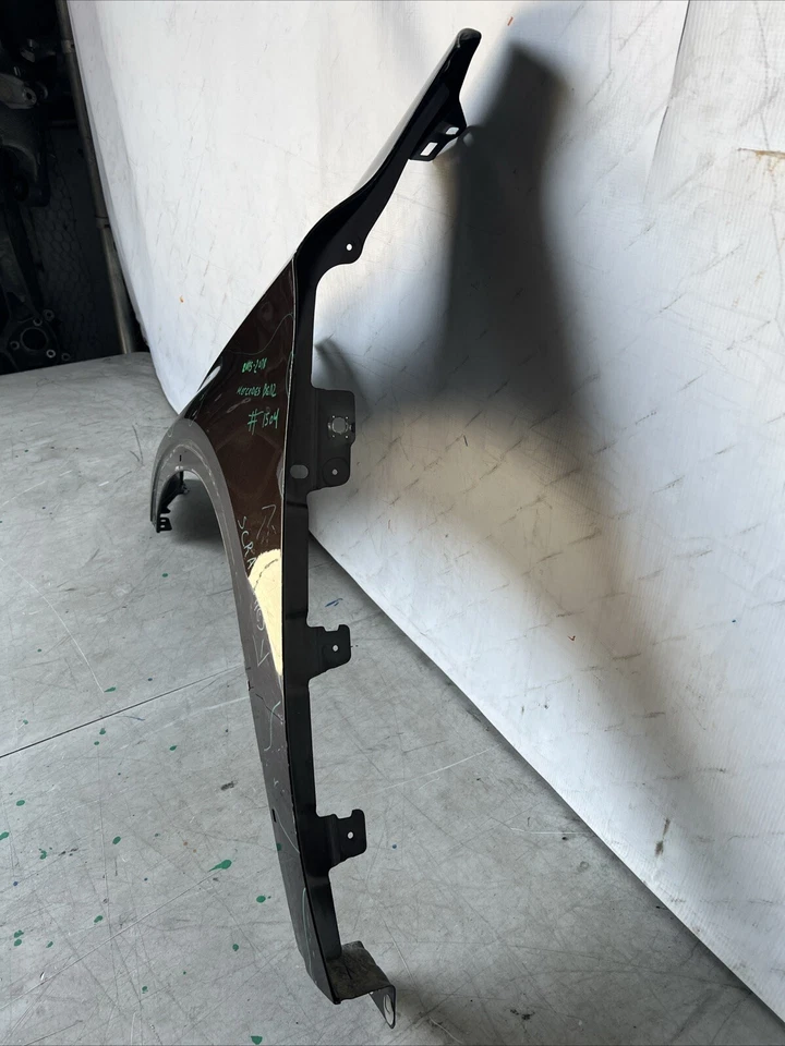 2015-2018-MERCEDES BENZ  GLA CLASS GLA250 GLA45 AMG LEFT LH FENDER OEM Foto 2 de 4