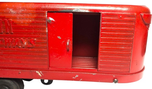 RARE VINTAGE IRWIN FREIGHTWAYS TOY METAL DIE-CAST TRUCK HAULER & FLATBED - Picture 7 of 18