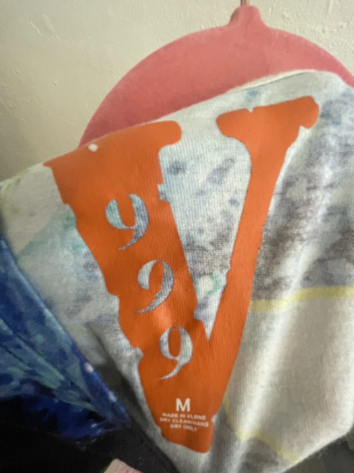 VLONE X JUICEWRLD COSMIC SPACE GALAXY ALL-OVER PRINT JUICE WRLD T-SHIRT - Image 3 of 3