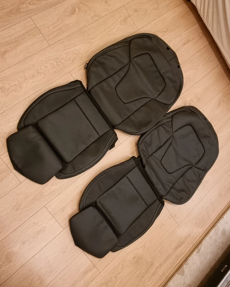 Par de fundas de asiento de cuero negras para conductor y pasajero delantero Mercedes Clase V W447 Foto 2 de 4