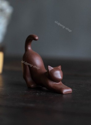 3'' China Yixing Zisha Handmade Comfortable Stretch Lazy Abstract Cat Tea Pet