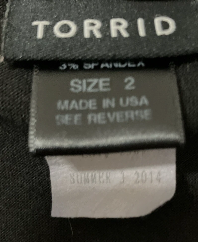 Torrid 女式黑色蕾丝 T 恤 Bad Is The New 好尺寸 2X 哥特式街头服饰 — 第 3/4 张图片