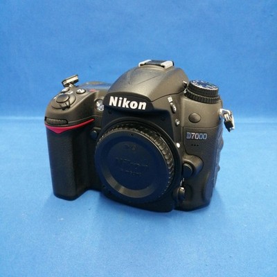 Nikon D7000 DSLR Kamera 16MP APS-C CMOS aus Japan