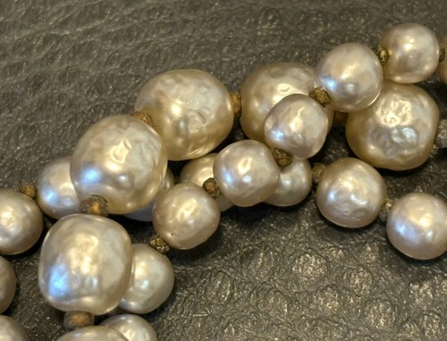 Vintage MIRIAM HASKELL Bracelet Triple Strand PEARL GILT FILIGREE Baroque SIGNED - Bild 6 von 13