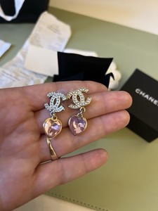 Authentic Chanel Gold Plated Pink Heart Earrings Authentic