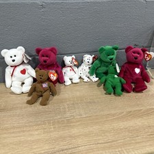 LOT Of 8 VINTAGE Beanie Babies Bears 90s Rare Comes With Three Display Cases