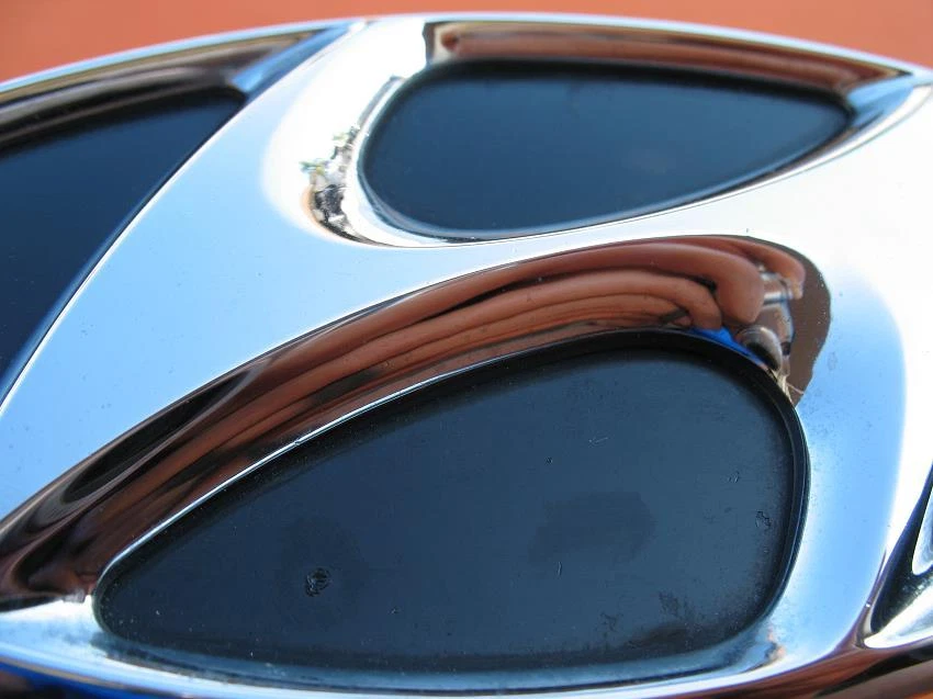 07 08 09 10 11 12 HYUNDAI VERACRUZ ПЕРЕДНЯЯ РЕШЕТКА ХРОМИРОВАННАЯ ЭМБЛЕМА ЛОГОТИП ЗНАЧОК ЗНАК - Изображение 4 из 4