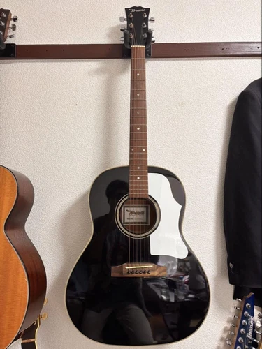 Mavis MJ-45-BK Acoustic Guitar J-45 Style Excellent Sound Used
