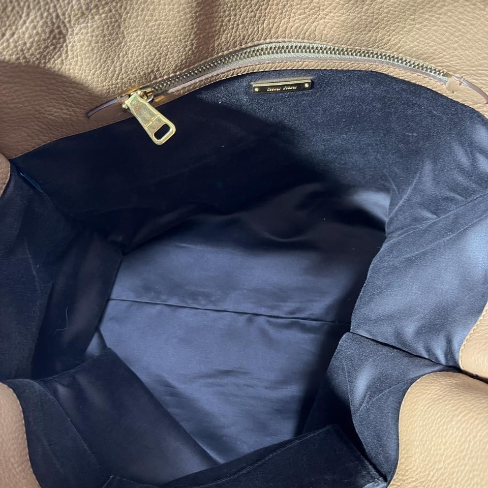 Miu Miu Leather Tote Bag Red Gold Logo Shopper Style Authentic Used ...