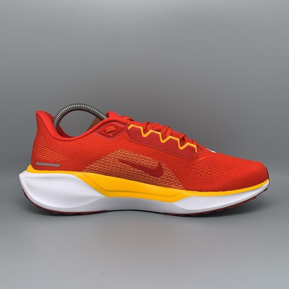 Nike Air Zoom Pegasus 41 KC Chiefs Running Shoes FZ5079-600 Men's Sz 12 NWT thumbnail 8