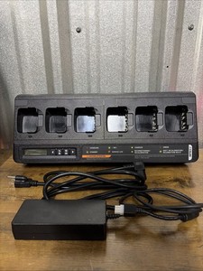 MOTOROLA IMPRES™ 2 Multi-Unit Radio Charger (PMPN4283B) Charger