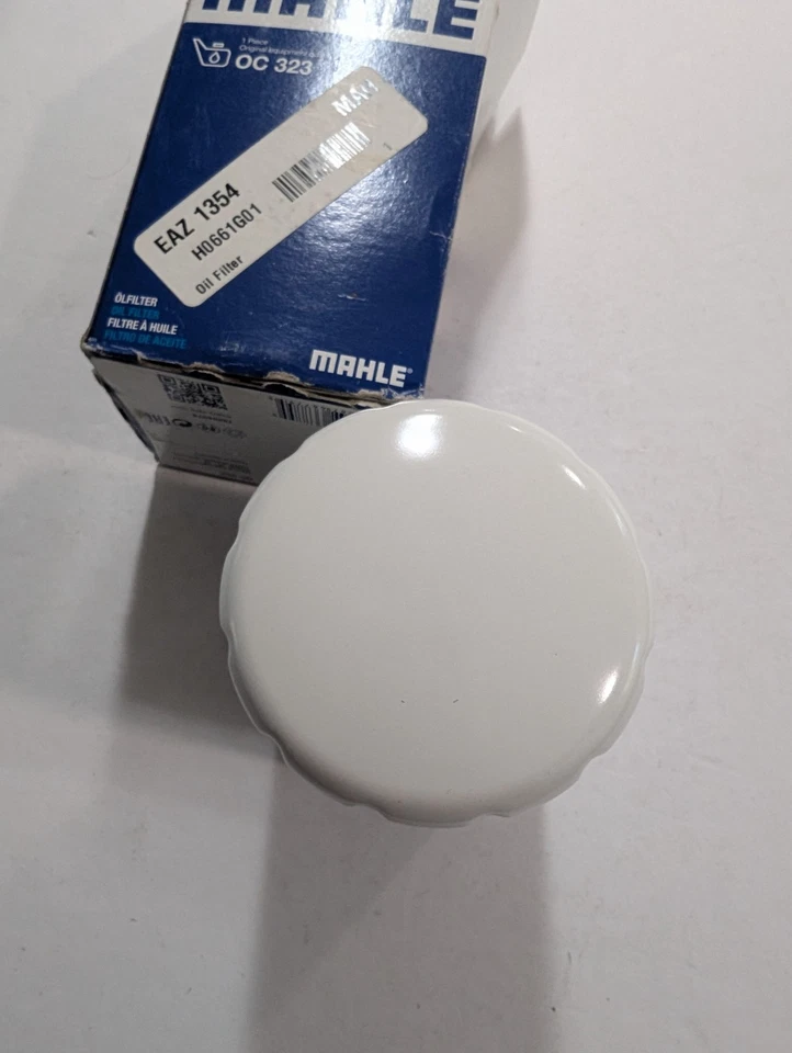MAHLE OC 323 Engine Oil Filter For Select 97-06 Ford Jaguar Lincoln Models - Image 3 of 4