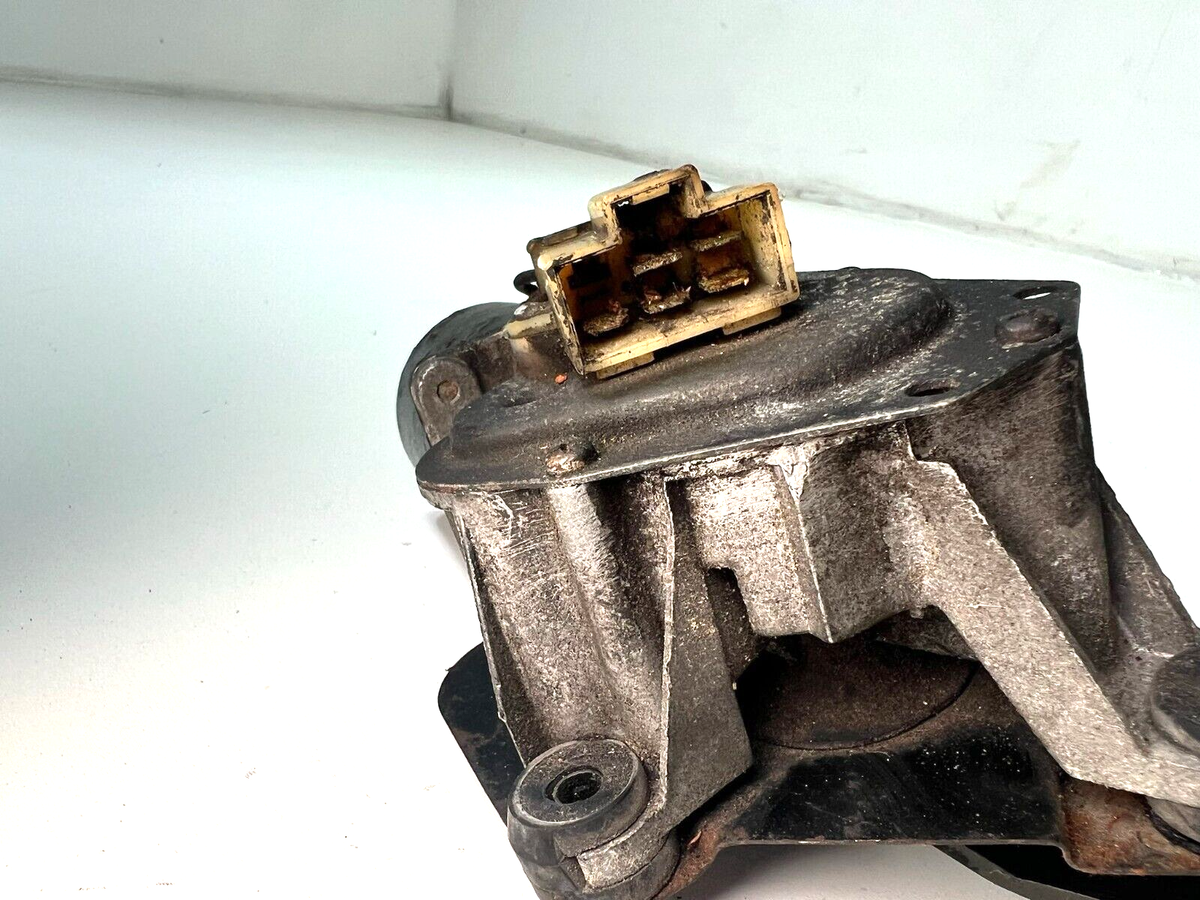 にゅん 1984-1989 Nissan 300ZX Z31 2+0 Windshield Wiper Motor | eBay