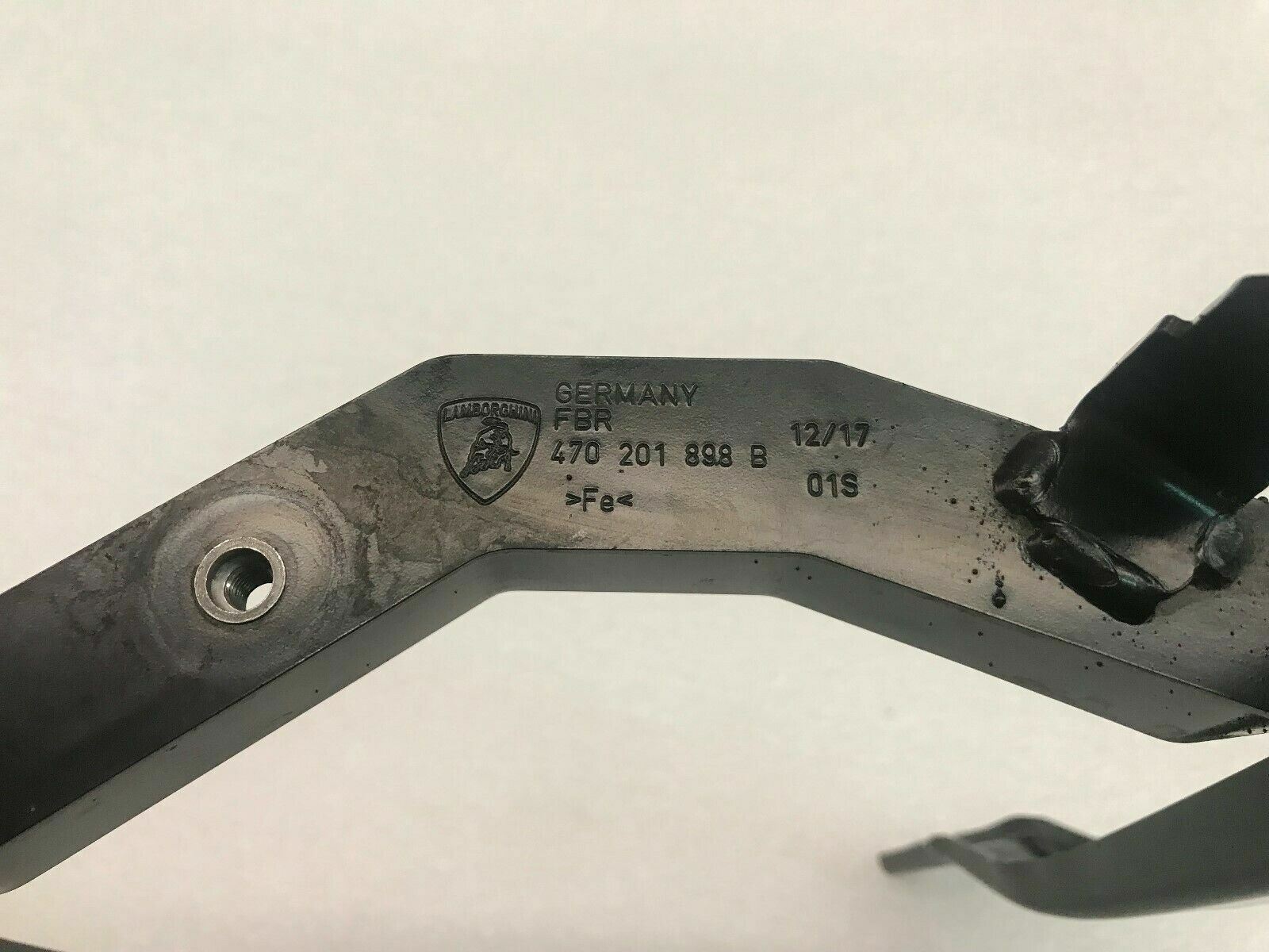 LAMBORGHINI AVENTADOR 700 ACTIVATED CARBON FILTER SYSTEM BRACKET OEM 470201898B