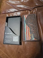 Ariat Mens Southwestern Wool Floral Tooled Leather Rodeo Wallet Checkbook Cover