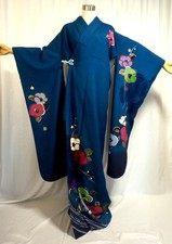 Japanese kimono SILK"FURISODE" the Camellia,Gold leaf,Dark Blue, L5'3"..4571
