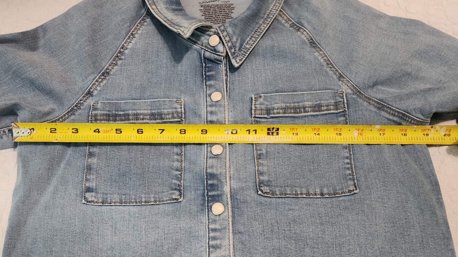 Universal Threads Women's Denim Jacket / Shacket … - image 4