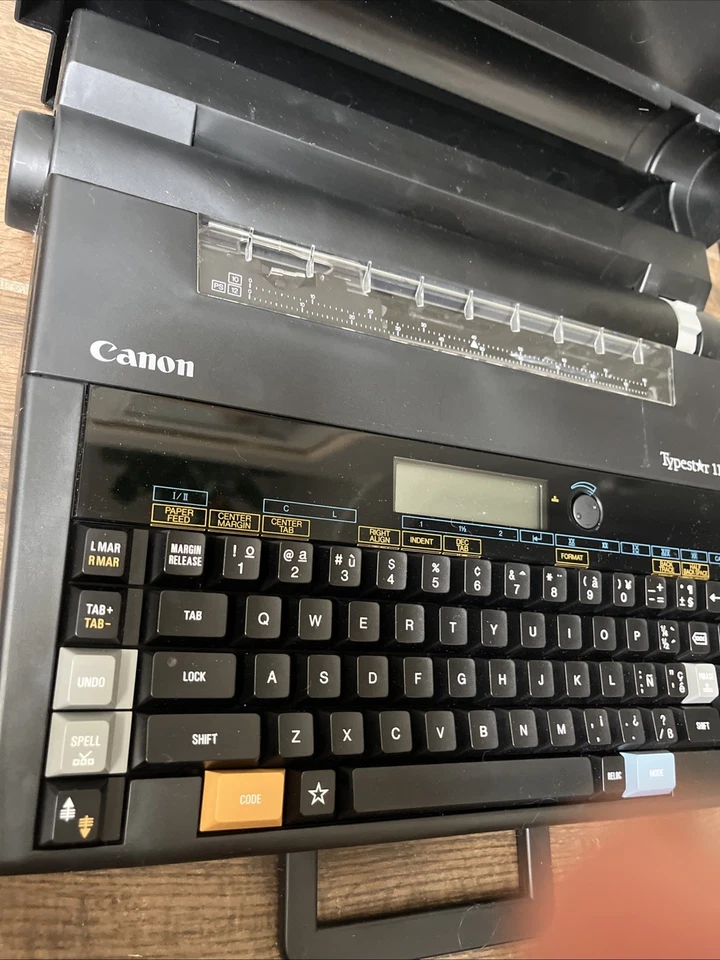 Máquina de escribir electrónica portátil Canon Typestar 110 1989 vintage/procesador de textos Foto 3 de 4