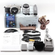 OLYMPUS PEN Lite E-PL5 Silver Body  14-42mm f3.5-5.6 Lens Set w/Box